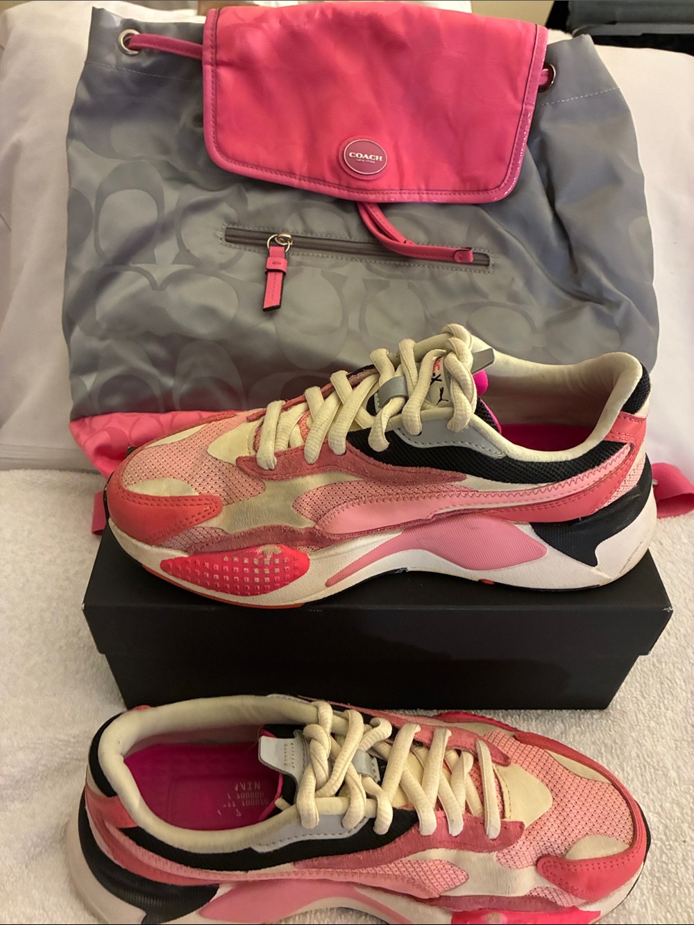Puma RS-X-rapture rose/peony/white Gray chunky,retro-running-inspired silhouette